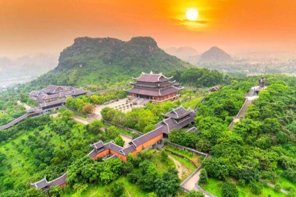 Hoa Binh 2D1N Tour from Hanoi Hoa Binh 2D1N Tour from Hanoi