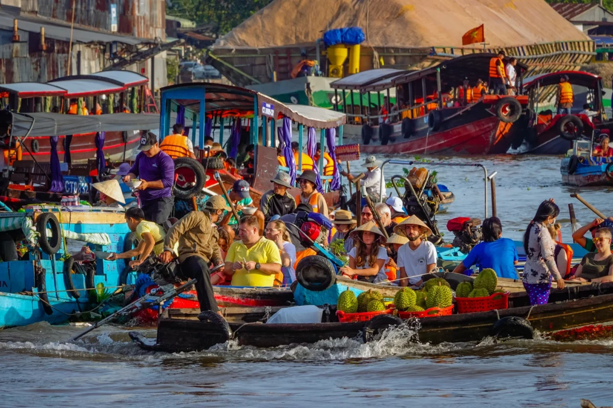 vietnamtour Ben Tre Floating Market