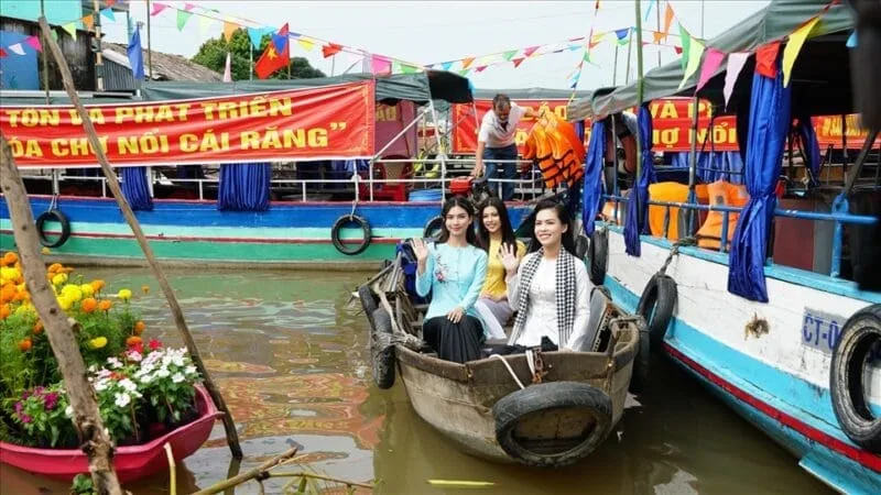 vietnamtour Ben Tre Floating Market