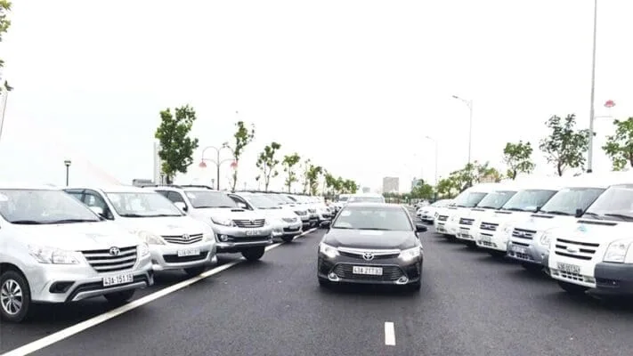 Car Rental with Driver in Ho Chi Minh Car Rental with Driver in Ho Chi Minh