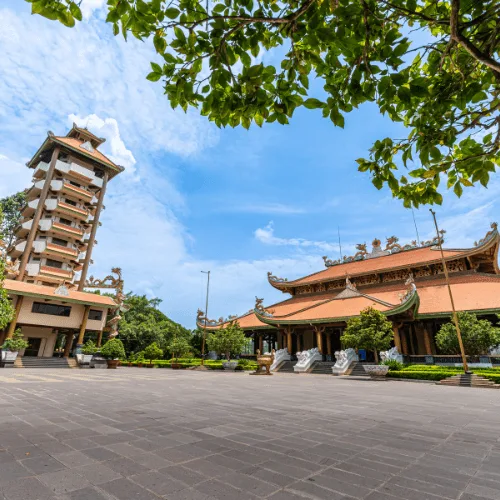 Cu Chi tunnels tour price Cu Chi tunnels tour price