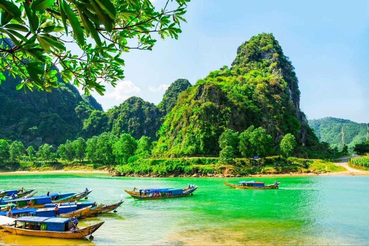 Phong Nha Ke Bang Cave Tour