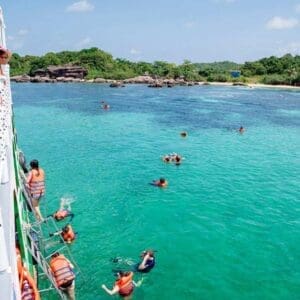 Snorkelling Tour in Phu Quoc 6