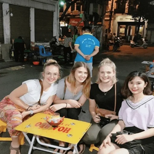 vietnamtour Street food tour in Hanoi