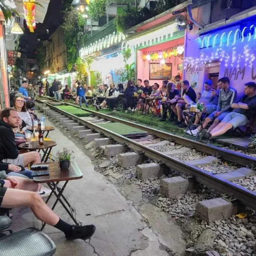 vietnamtour Street food tour in Hanoi