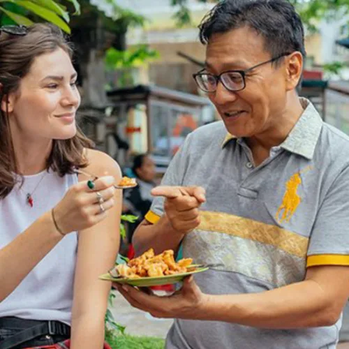 vietnamtour Street food tour in Hanoi