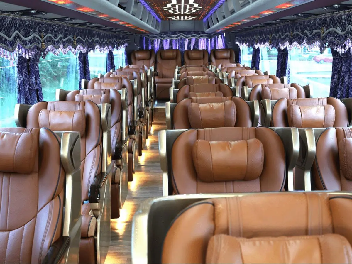 Hire private driver Hanoi offers comfortable vehicle ready for family adventure