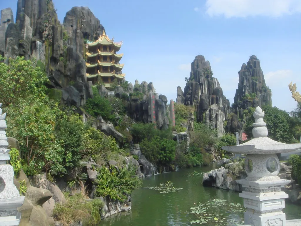 Explore Central Vietnam: Private Tours in Da Nang