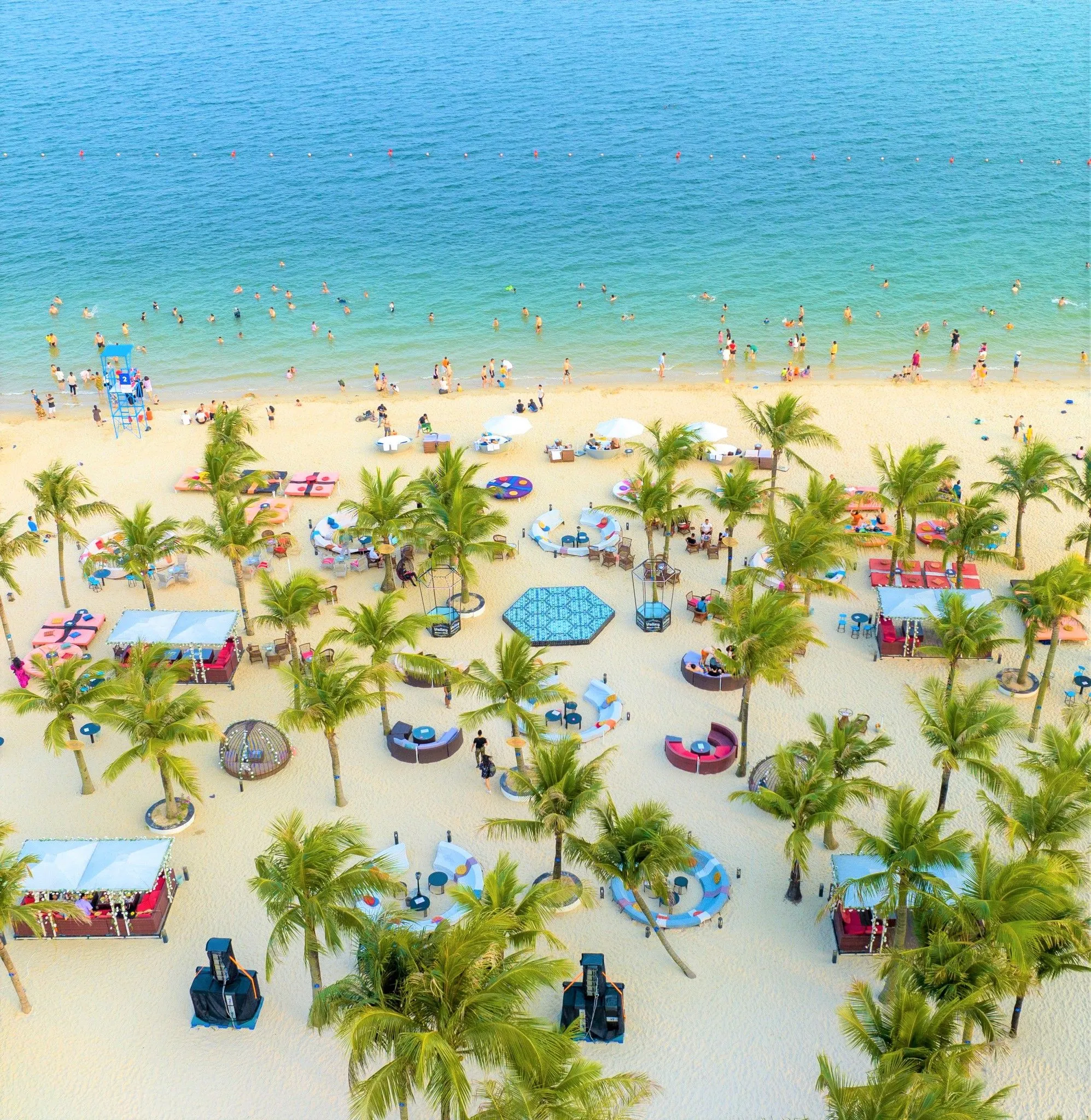Bai Tu Long Bay Adventure Cruise: 2 Days of Discovery