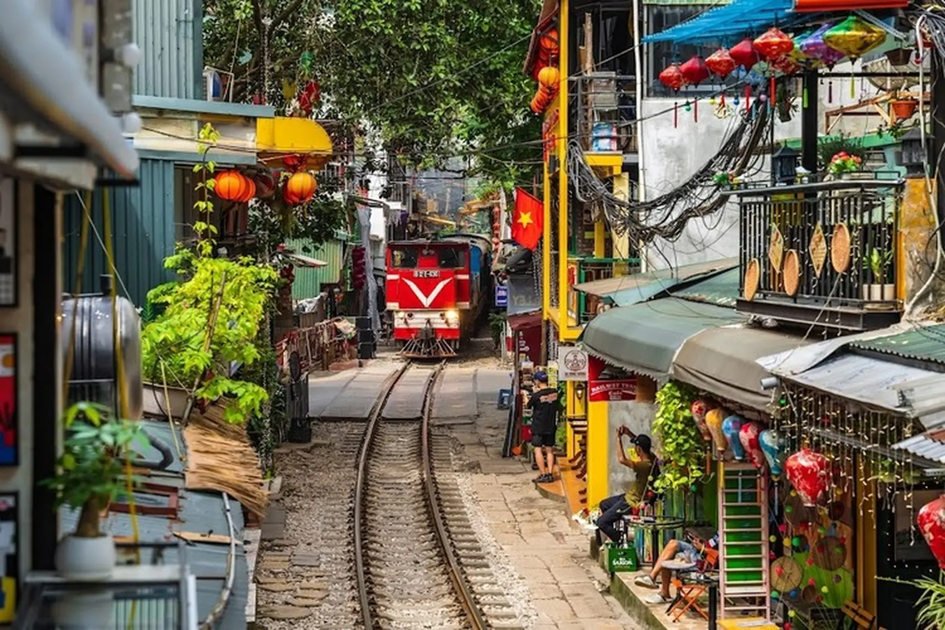 vietnamtour Hanoi food tour experiences with local cuisine