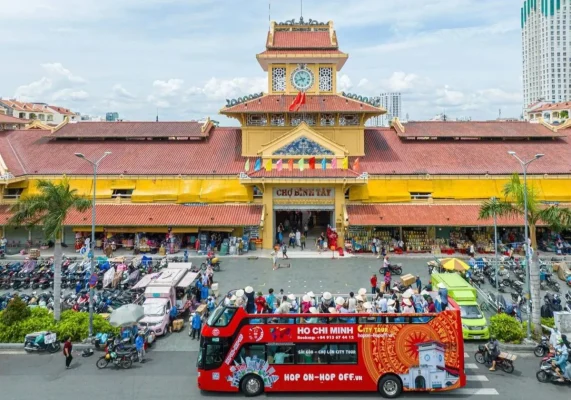 Jubileumreis Vietnam op een privéchip
