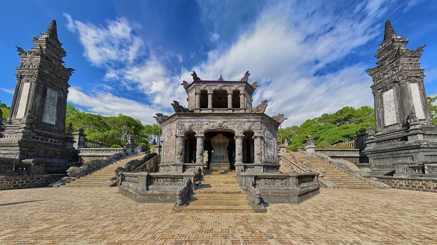Hue DMZ Tour: A Must for Canadian Travelers