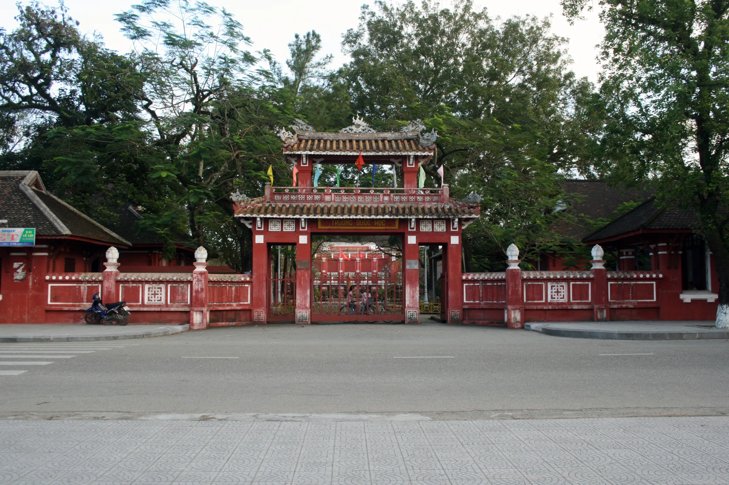 vietnamtour Scuba diving in Hue, Vietnam