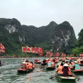 Privat Dagstur fra Hanoi til Ninh Binh