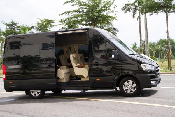 Von Da Nang nach Hoi An: Transfer im Auto
