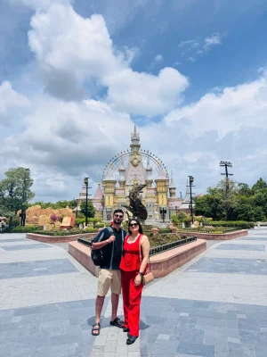 Noční safari Vietnam v národním parku